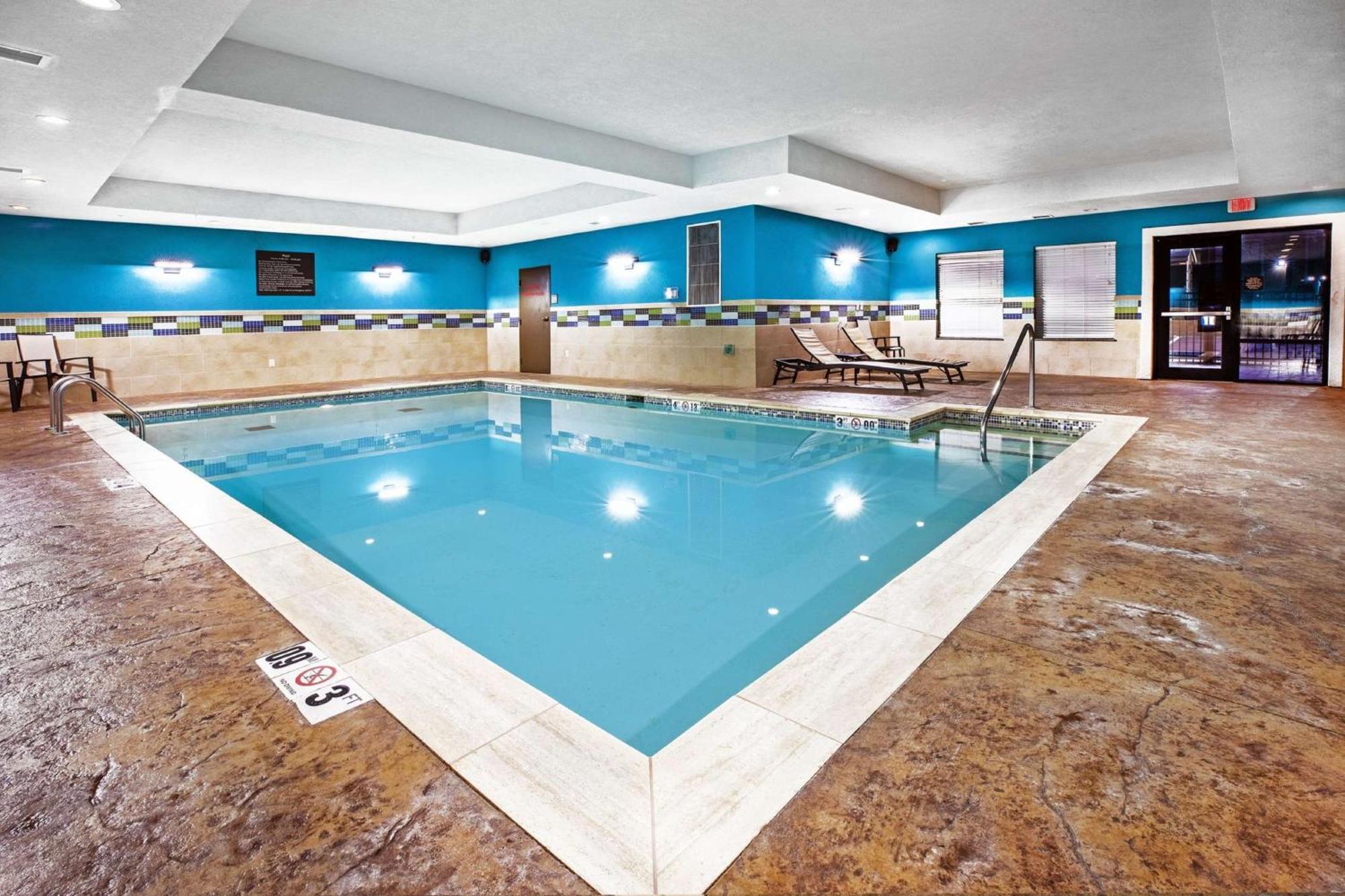 Hampton Inn&Suites Claremore Esterno foto