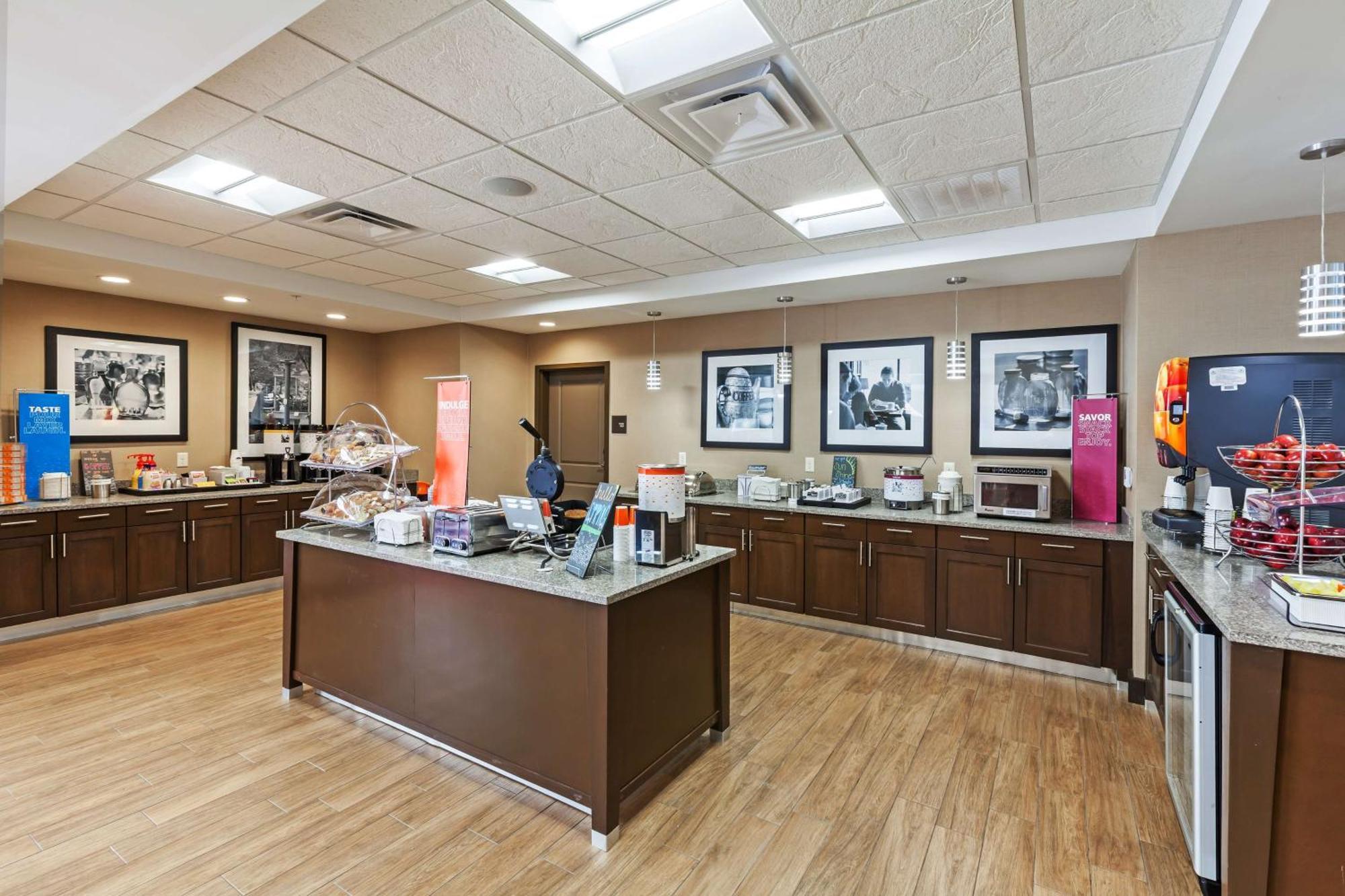 Hampton Inn&Suites Claremore Esterno foto